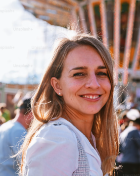 Sabine K.